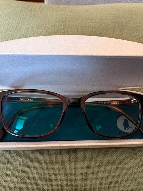 Like new: Felix Gray Faraday Blue Light Glasses main image 4